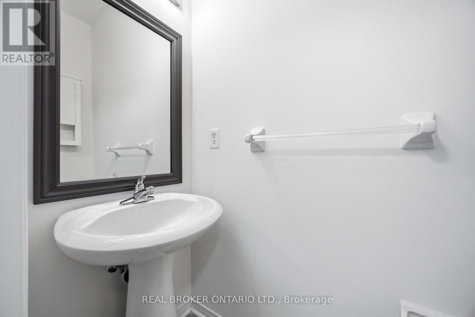 3 Evaridge Drive, Markham, Ontario  L6B 1E9 - Photo 21 - N13216500