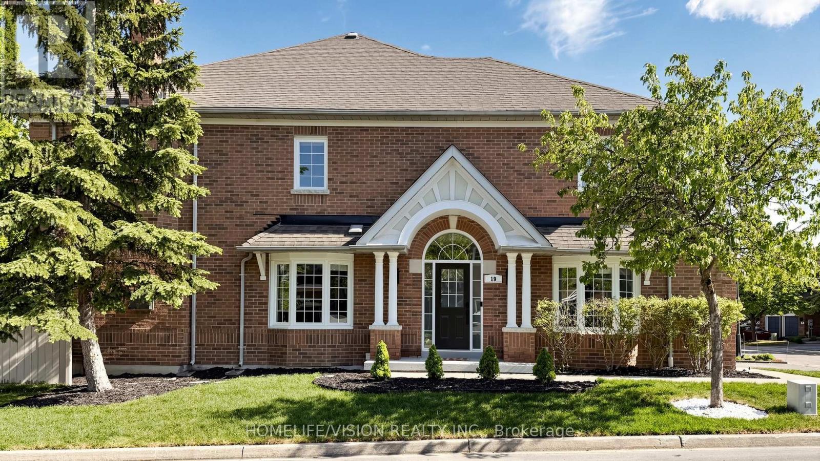 19 - 190 HARDING BOULEVARD W, Richmond Hill, Ontario