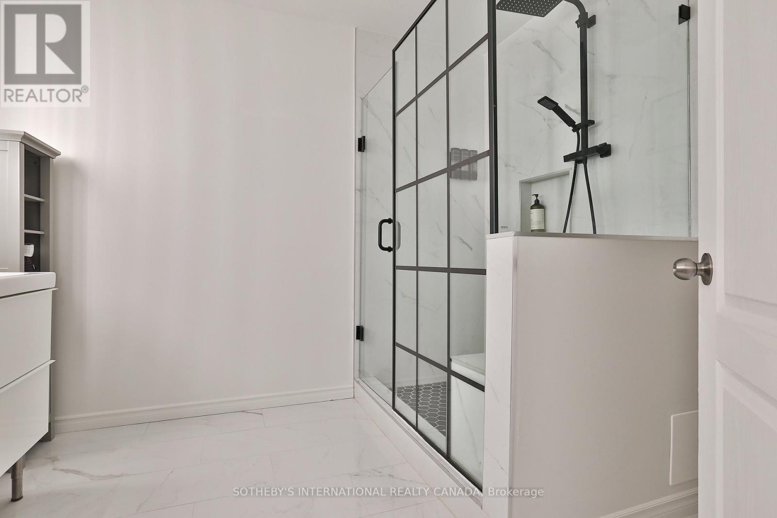 3 - 20 Minton Drive, Vaughan, Ontario  L4L 9L6 - Photo 35 - N13216592