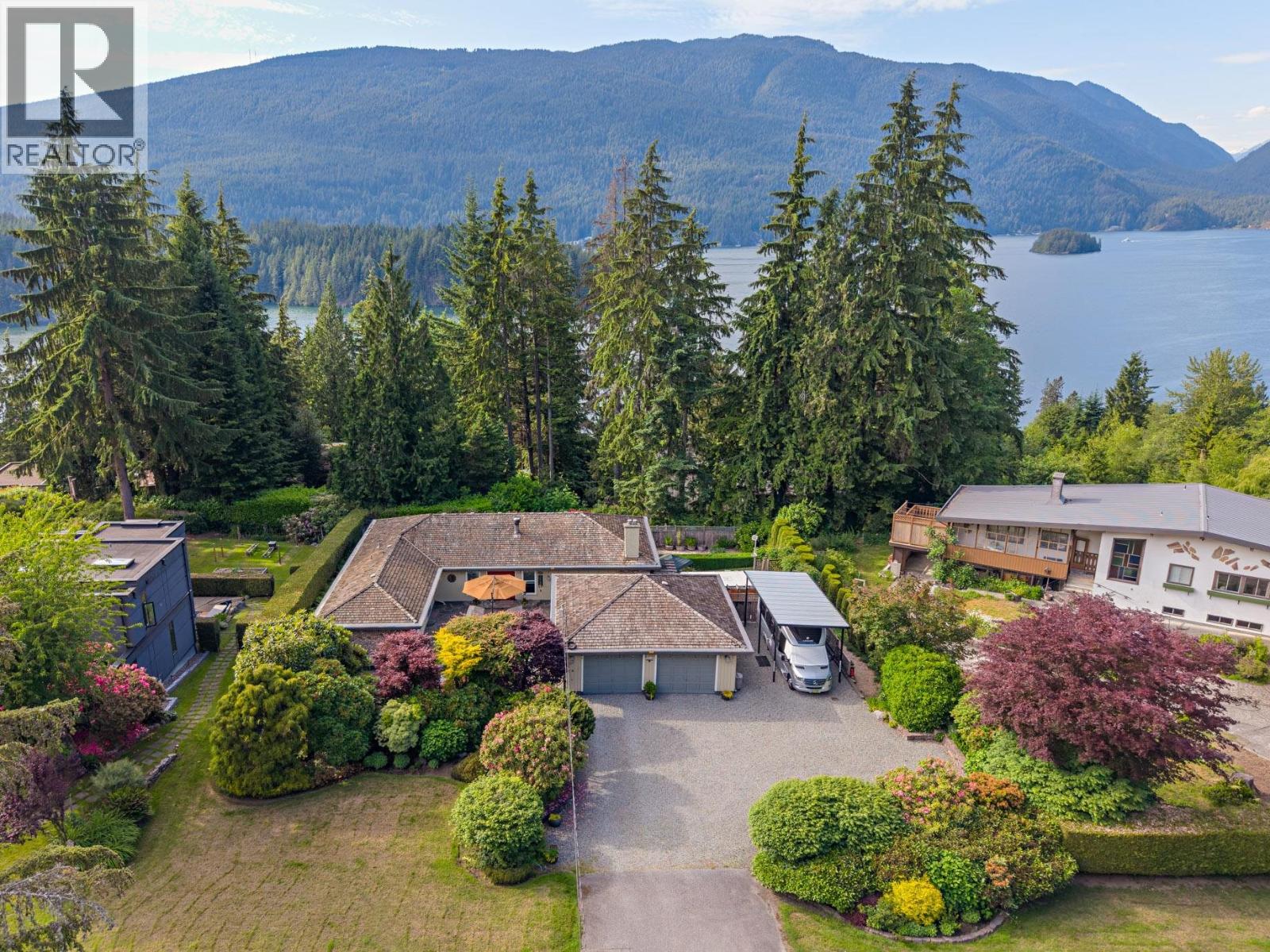 3535 Main Avenue, Belcarra, British Columbia  V3H 4R2 - Photo 2 - R3127370