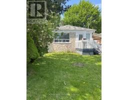 110 DARLINGSIDE DRIVE, Toronto, Ontario