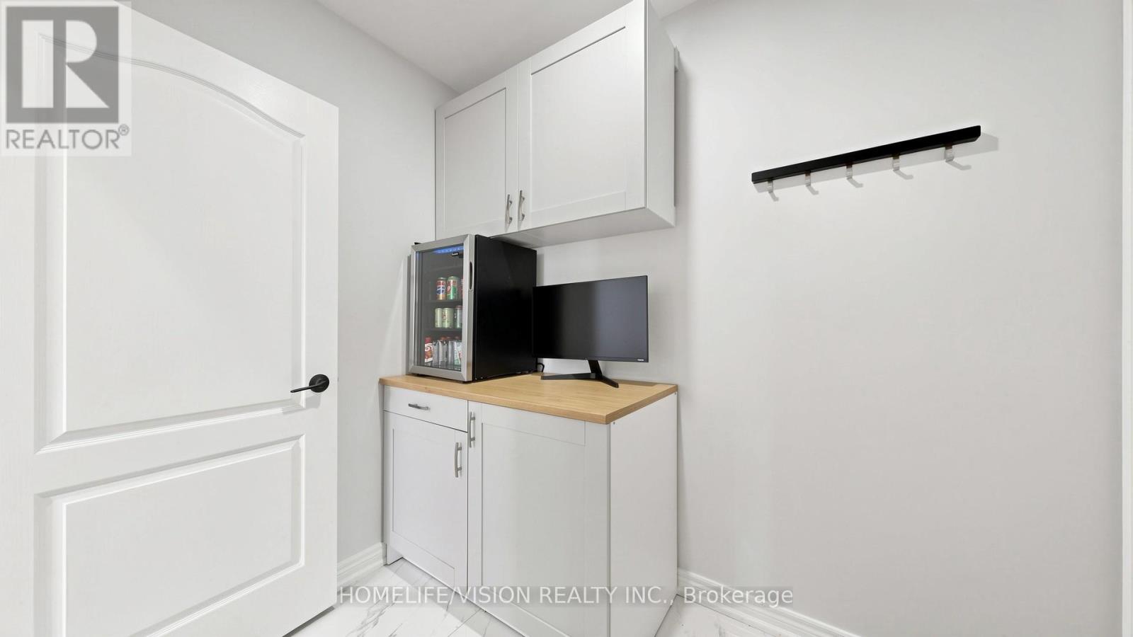 19 - 190 Harding Boulevard W, Richmond Hill, Ontario  L4C 0J9 - Photo 19 - N13216580