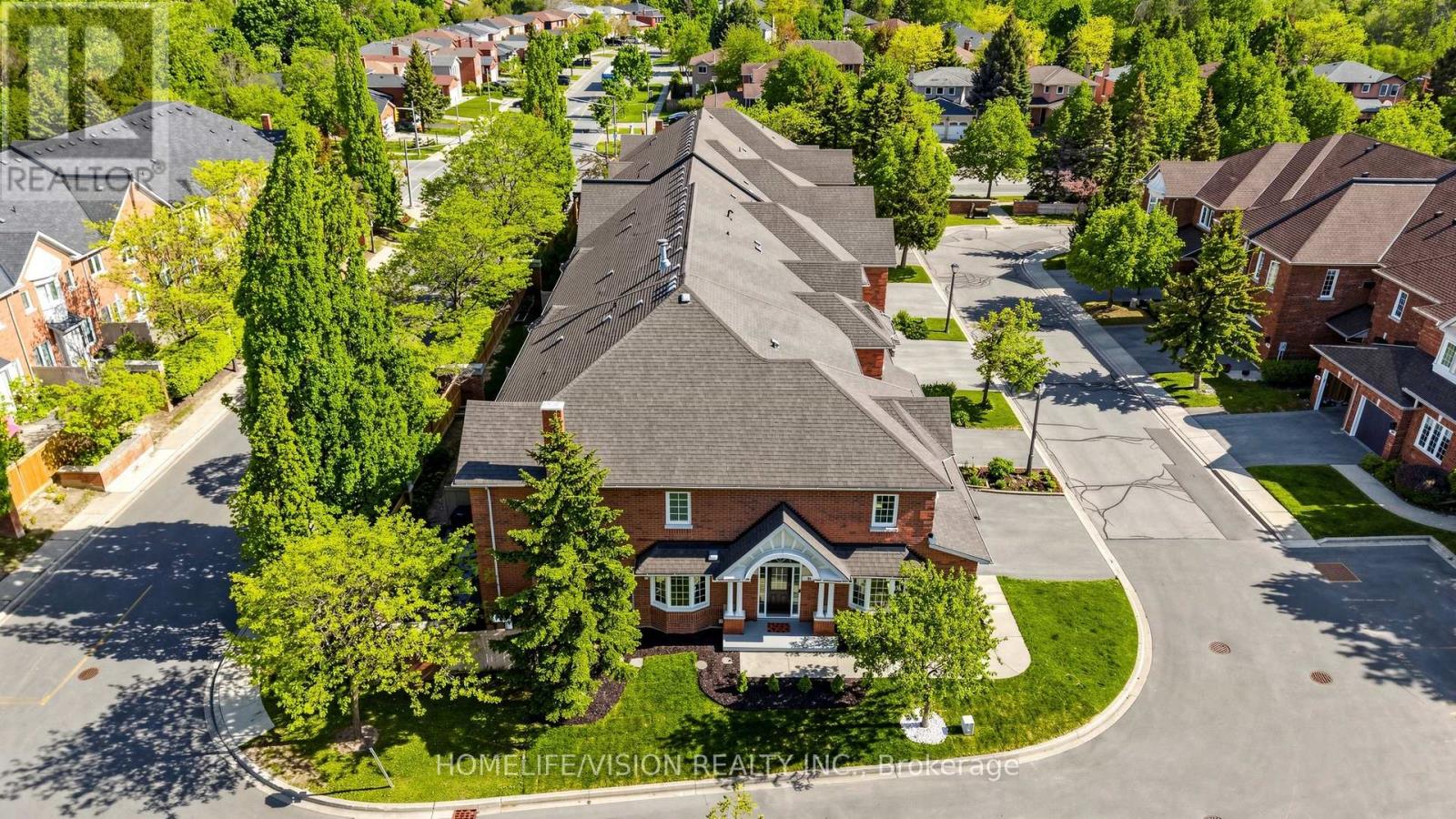 19 - 190 Harding Boulevard W, Richmond Hill, Ontario  L4C 0J9 - Photo 2 - N13216580