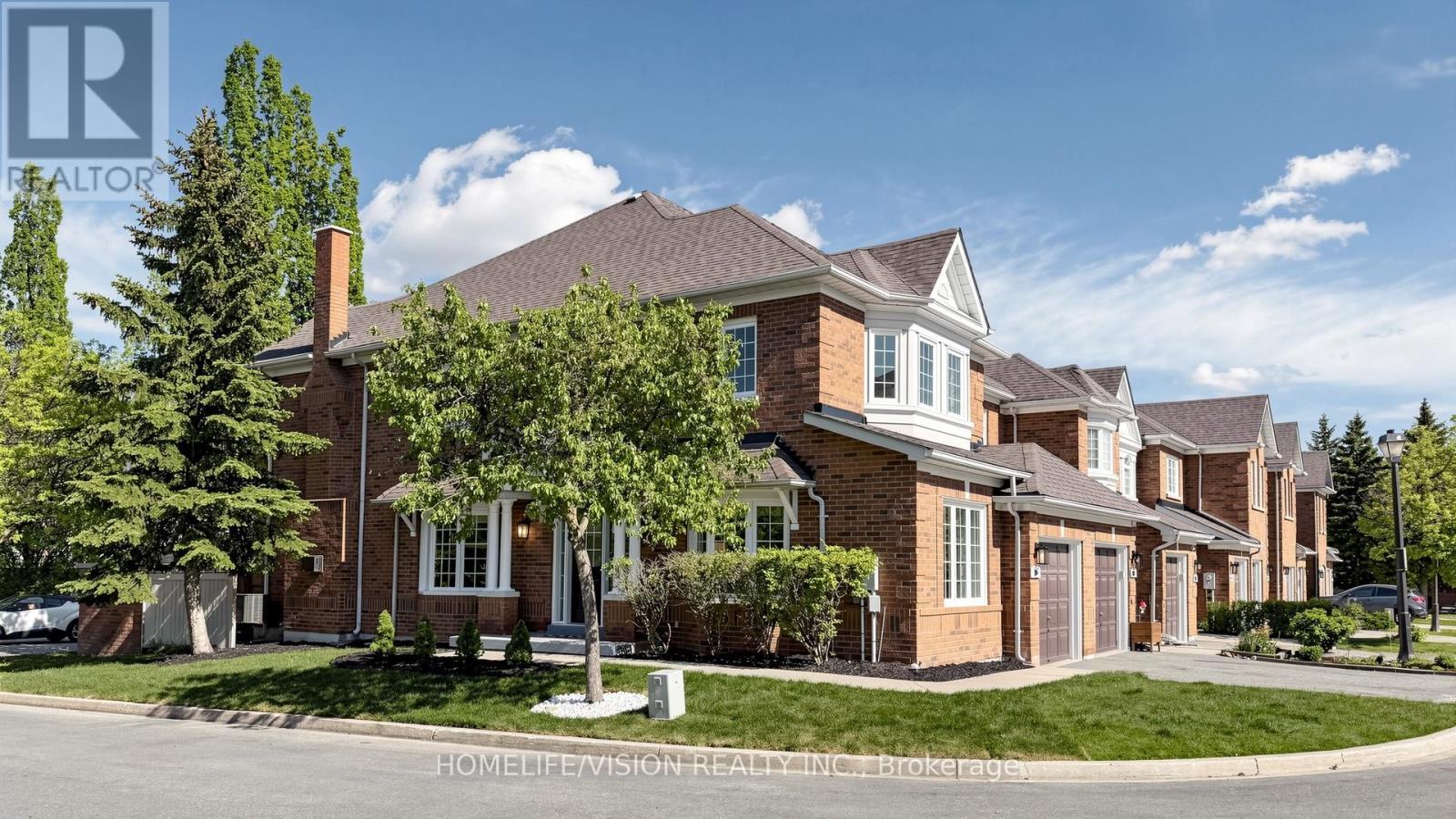 19 - 190 Harding Boulevard W, Richmond Hill, Ontario  L4C 0J9 - Photo 3 - N13216580