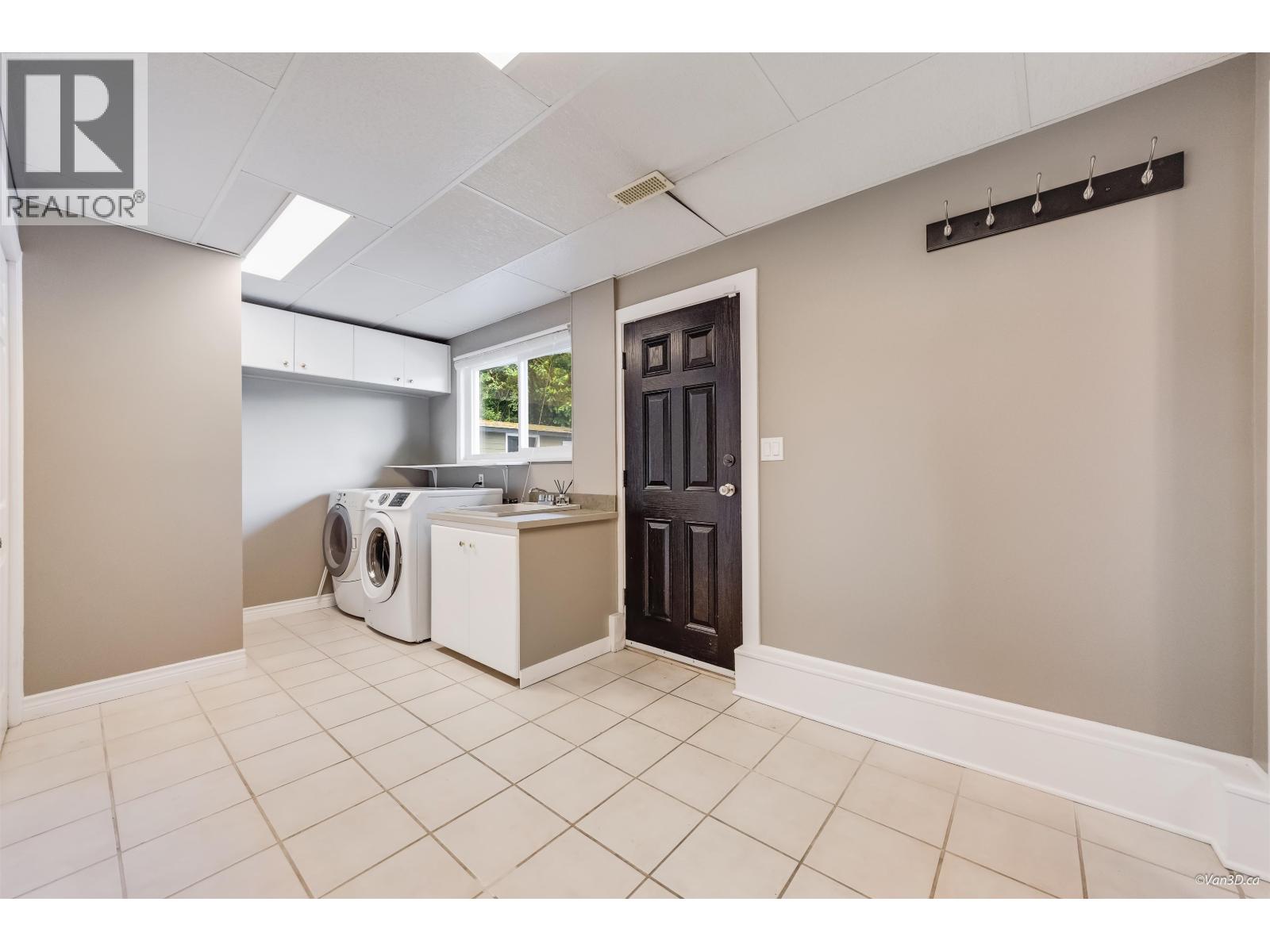 1066 Bernard Place, Port Coquitlam, British Columbia  V3B 1W8 - Photo 11 - R3127791