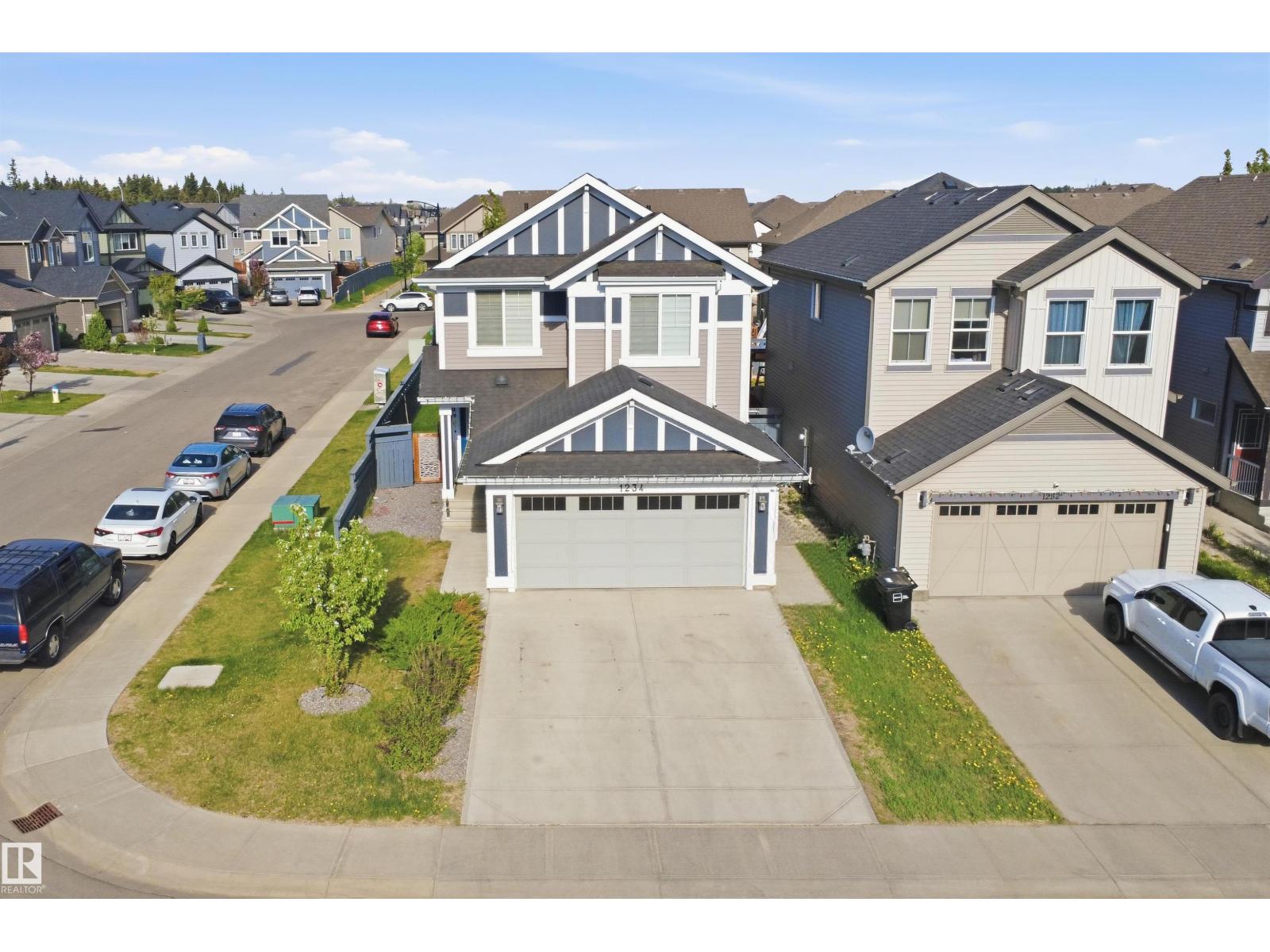 1234 Daniels Cr SW, Edmonton, Alberta T6W 3V6 - Photo 1 - E4490836