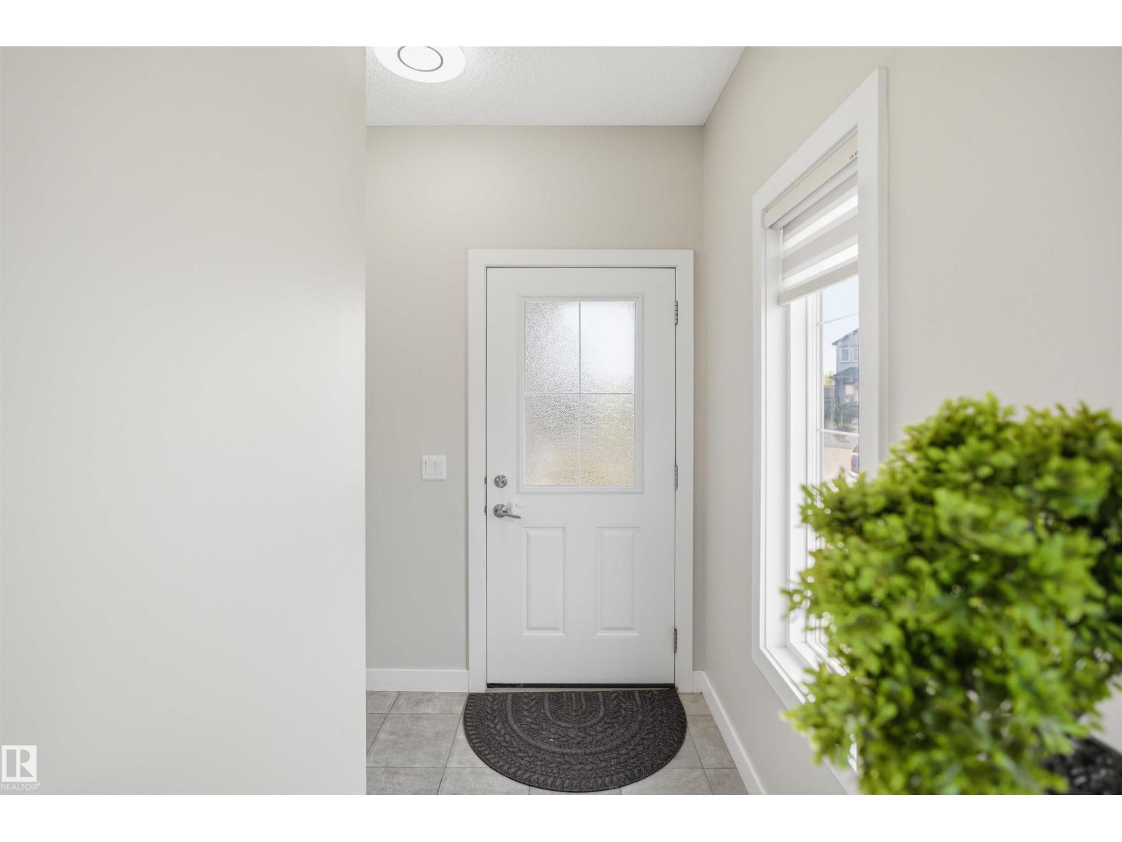 1234 Daniels Cr SW, Edmonton, Alberta T6W 3V6 - Photo 3 - E4490836