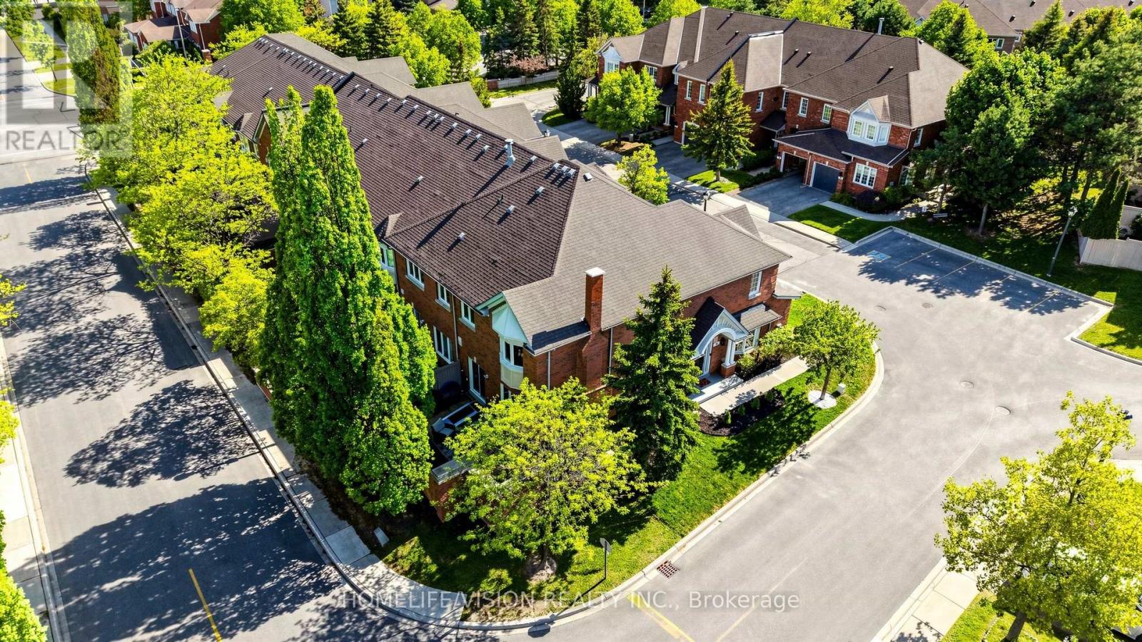 19 - 190 Harding Boulevard W, Richmond Hill, Ontario  L4C 0J9 - Photo 43 - N13216580