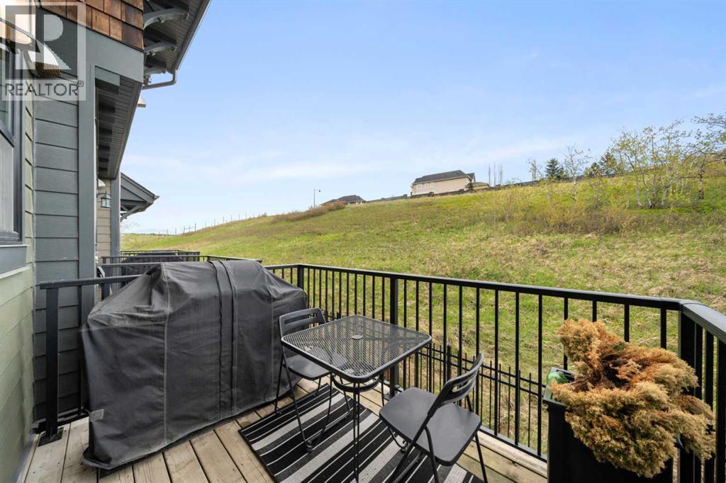 162 Ascot Point Sw, Calgary, Alberta  T3H 0X1 - Photo 6 - A2312871