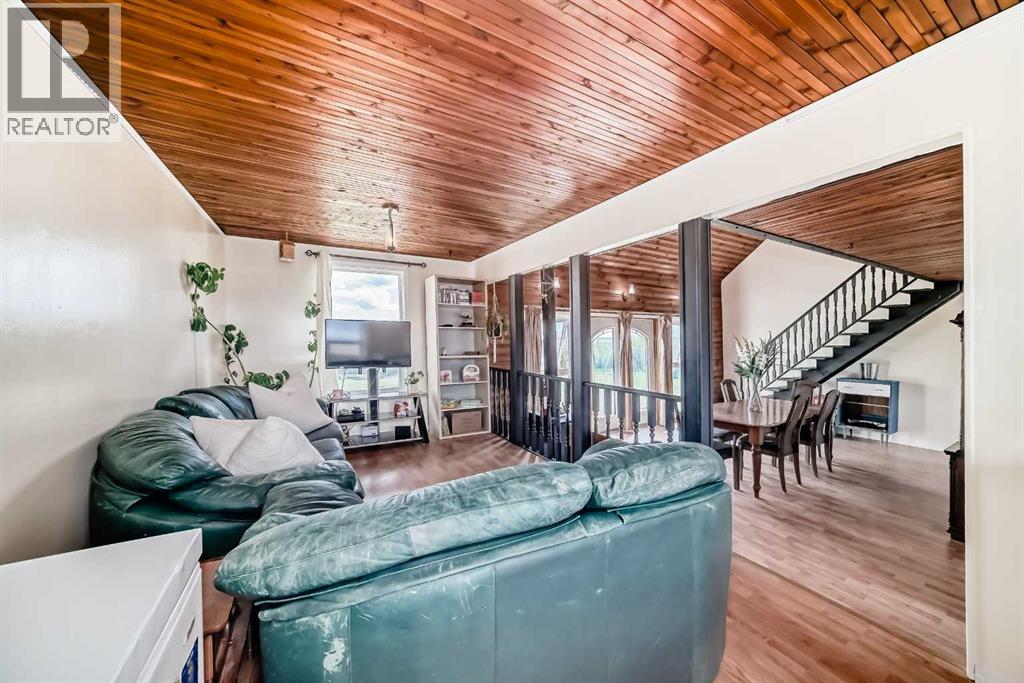 225079 Range Road 245, Rural Wheatland County, Alberta  T1P 0N5 - Photo 17 - A2315272