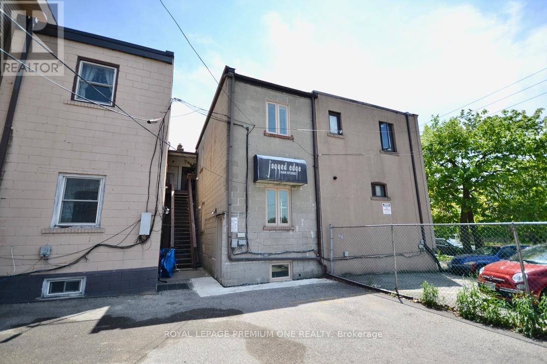 B & C - 312 Rustic Road, Toronto, Ontario  M6L 1W5 - Photo 3 - W13216456