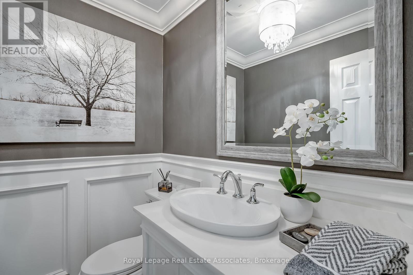5936 Bell Harbour Drive, Mississauga, Ontario  L5M 5K7 - Photo 21 - W13216486