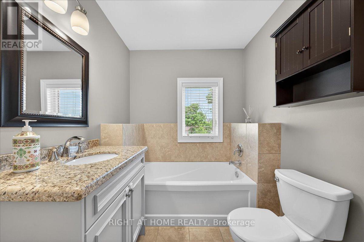 91b Evans Avenue, Toronto, Ontario  M8Z 1H7 - Photo 29 - W13216540