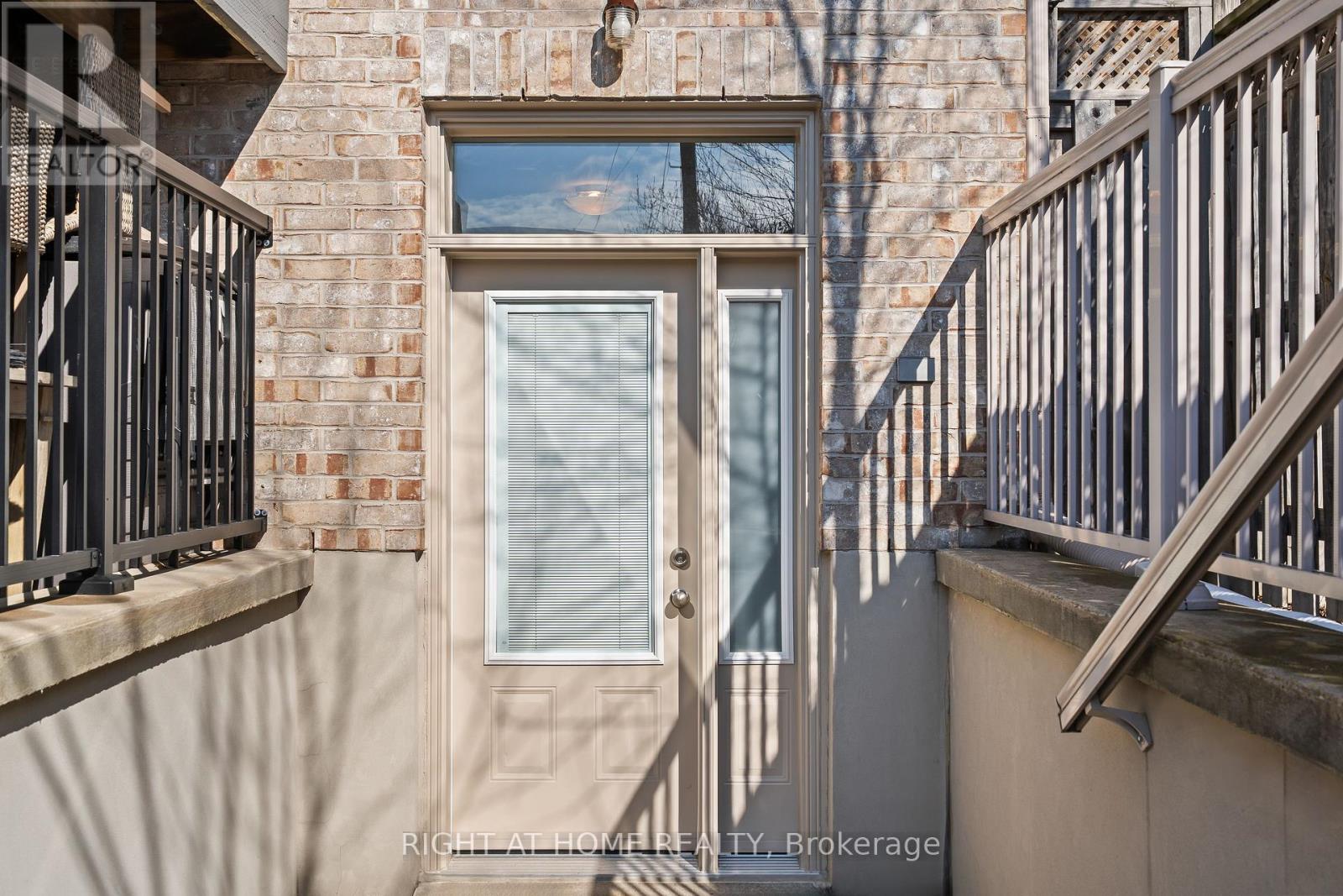 91b Evans Avenue, Toronto, Ontario  M8Z 1H7 - Photo 38 - W13216540