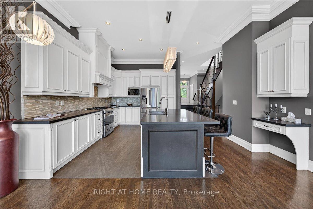 91b Evans Avenue, Toronto, Ontario  M8Z 1H7 - Photo 9 - W13216540