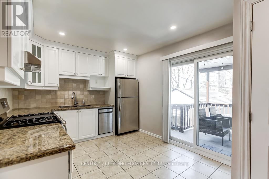 26 Grandville Avenue, Toronto, Ontario  M6N 4T9 - Photo 12 - W13216574