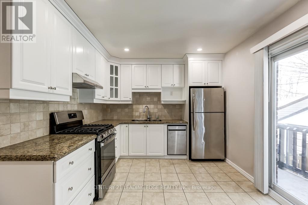 26 Grandville Avenue, Toronto, Ontario  M6N 4T9 - Photo 13 - W13216574
