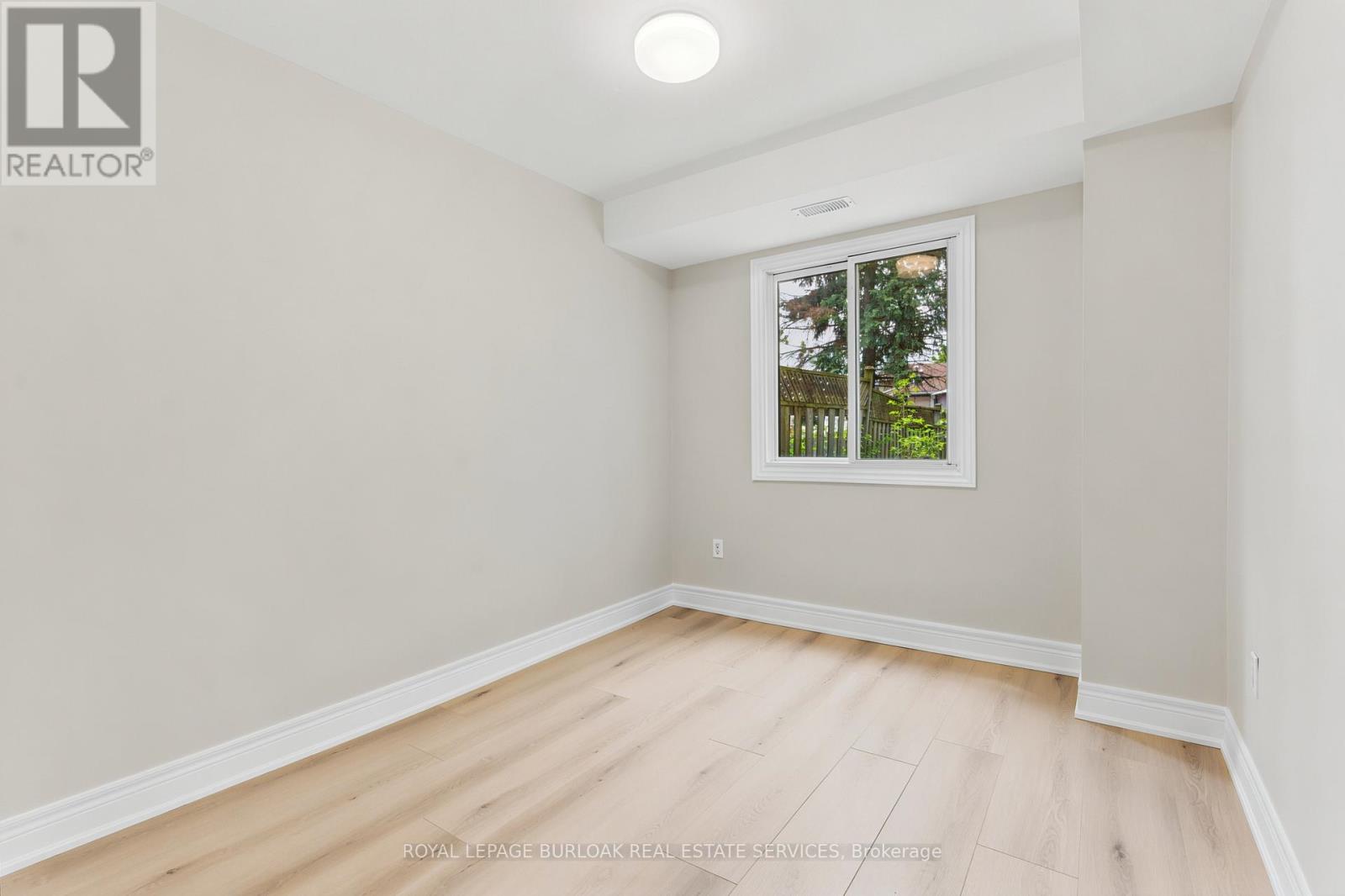 1553 Newlands Crescent, Burlington, Ontario  L7M 1P1 - Photo 25 - W13216612