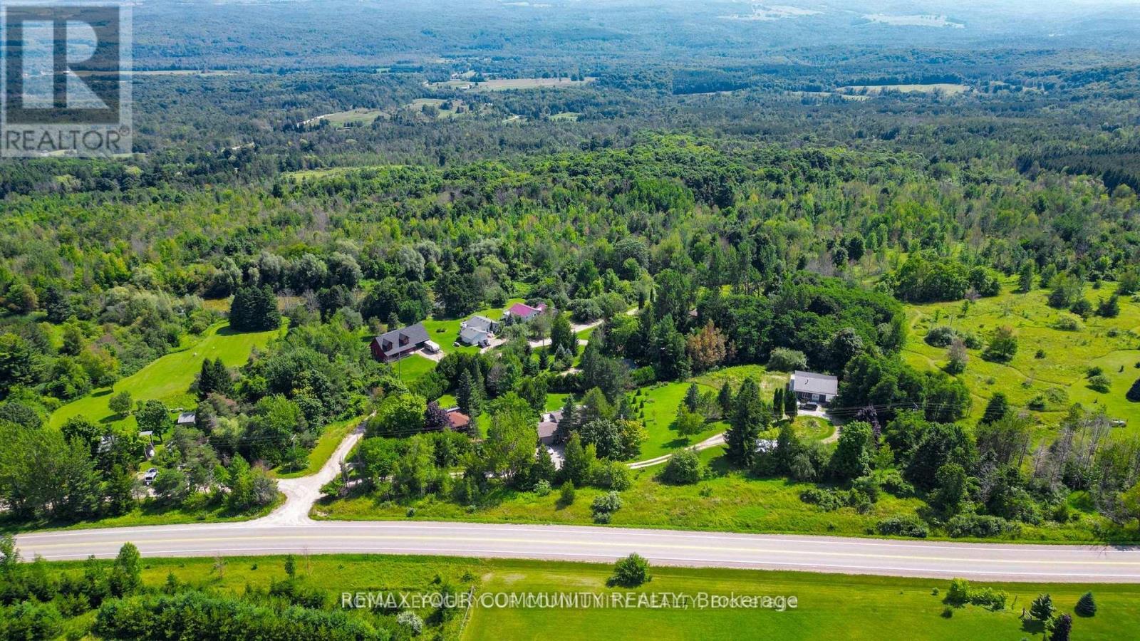 9 Laela Crescent, Mulmur, Ontario  L9V 2V7 - Photo 5 - X13216476