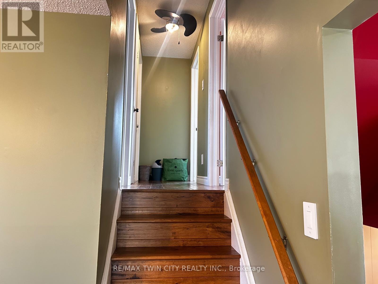254 Camille Crescent, Waterloo, Ontario  N2K 3B6 - Photo 2 - X13216502