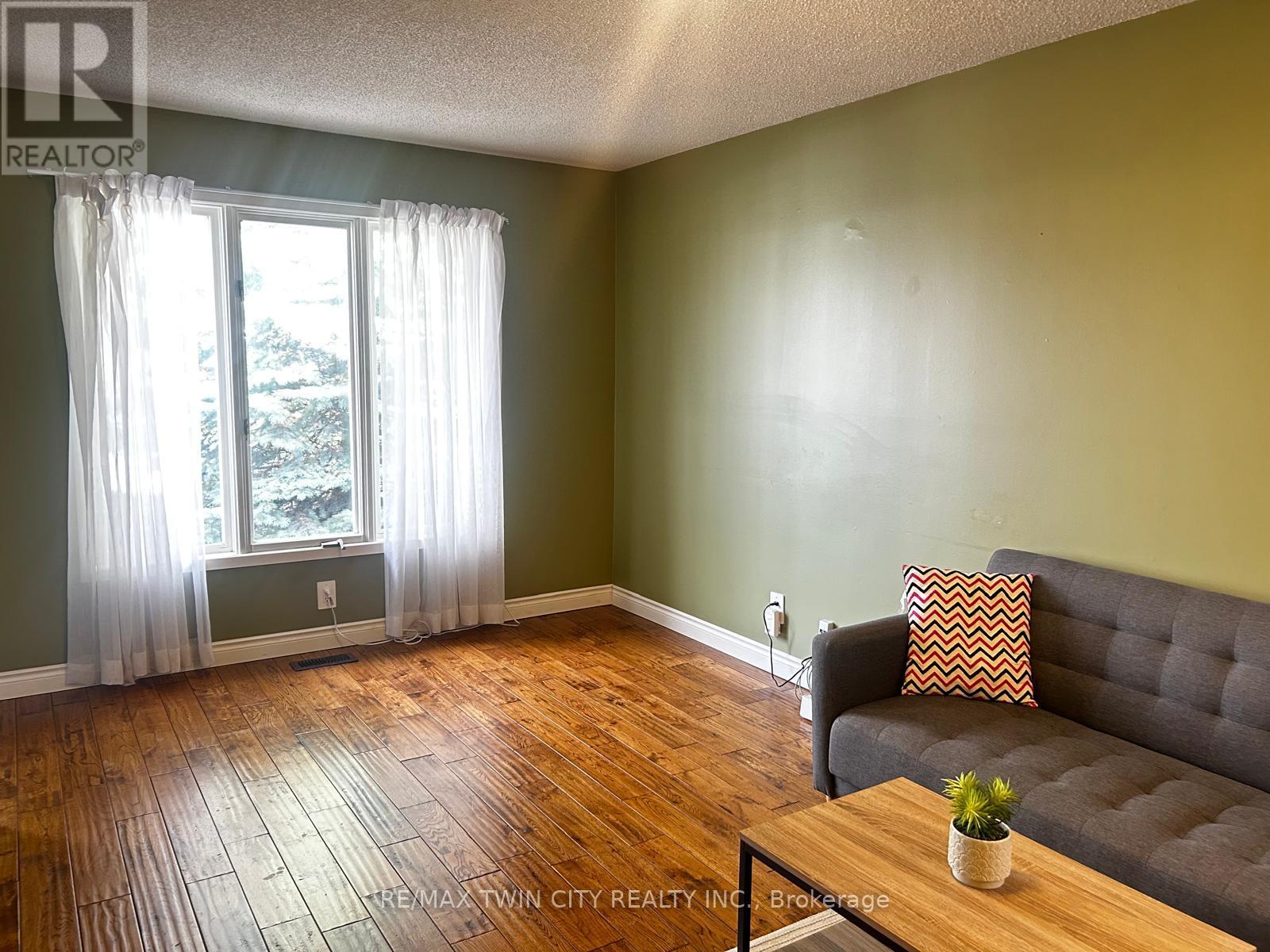 254 Camille Crescent, Waterloo, Ontario  N2K 3B6 - Photo 3 - X13216502