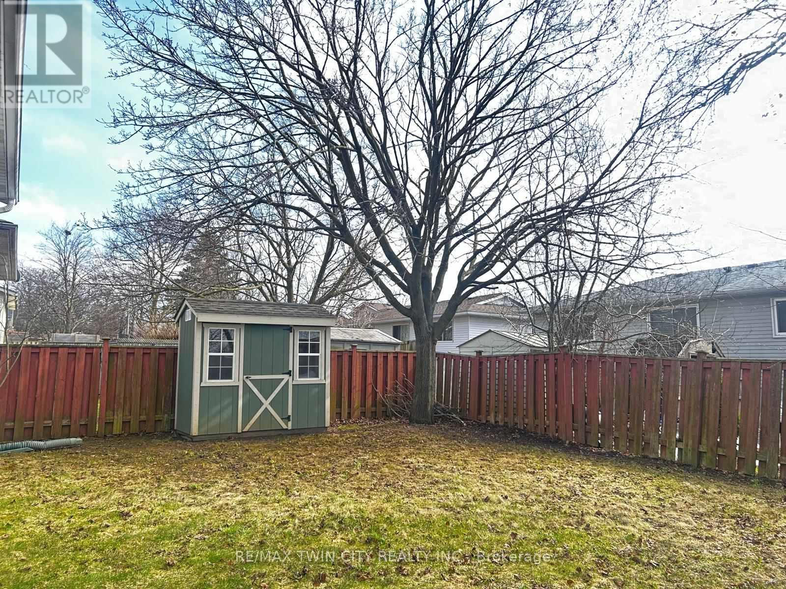 254 Camille Crescent, Waterloo, Ontario  N2K 3B6 - Photo 37 - X13216502