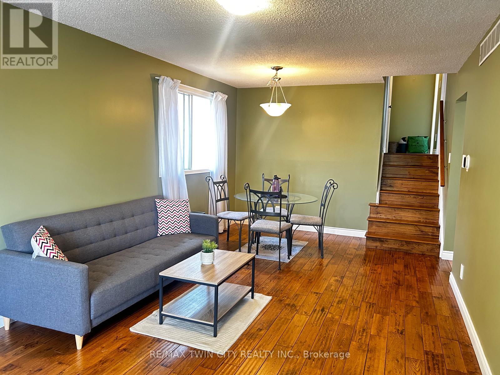 254 Camille Crescent, Waterloo, Ontario  N2K 3B6 - Photo 4 - X13216502