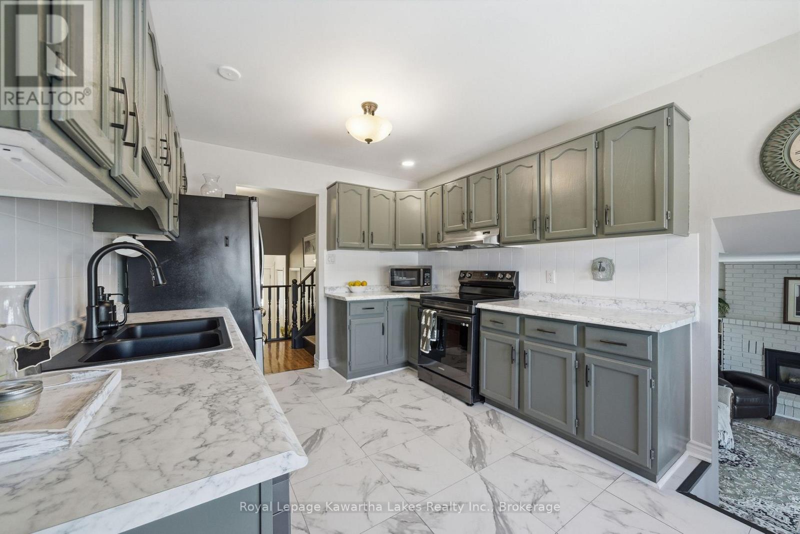 32 Andrew Drive, Kawartha Lakes, Ontario  K9V 5W6 - Photo 14 - X13216656