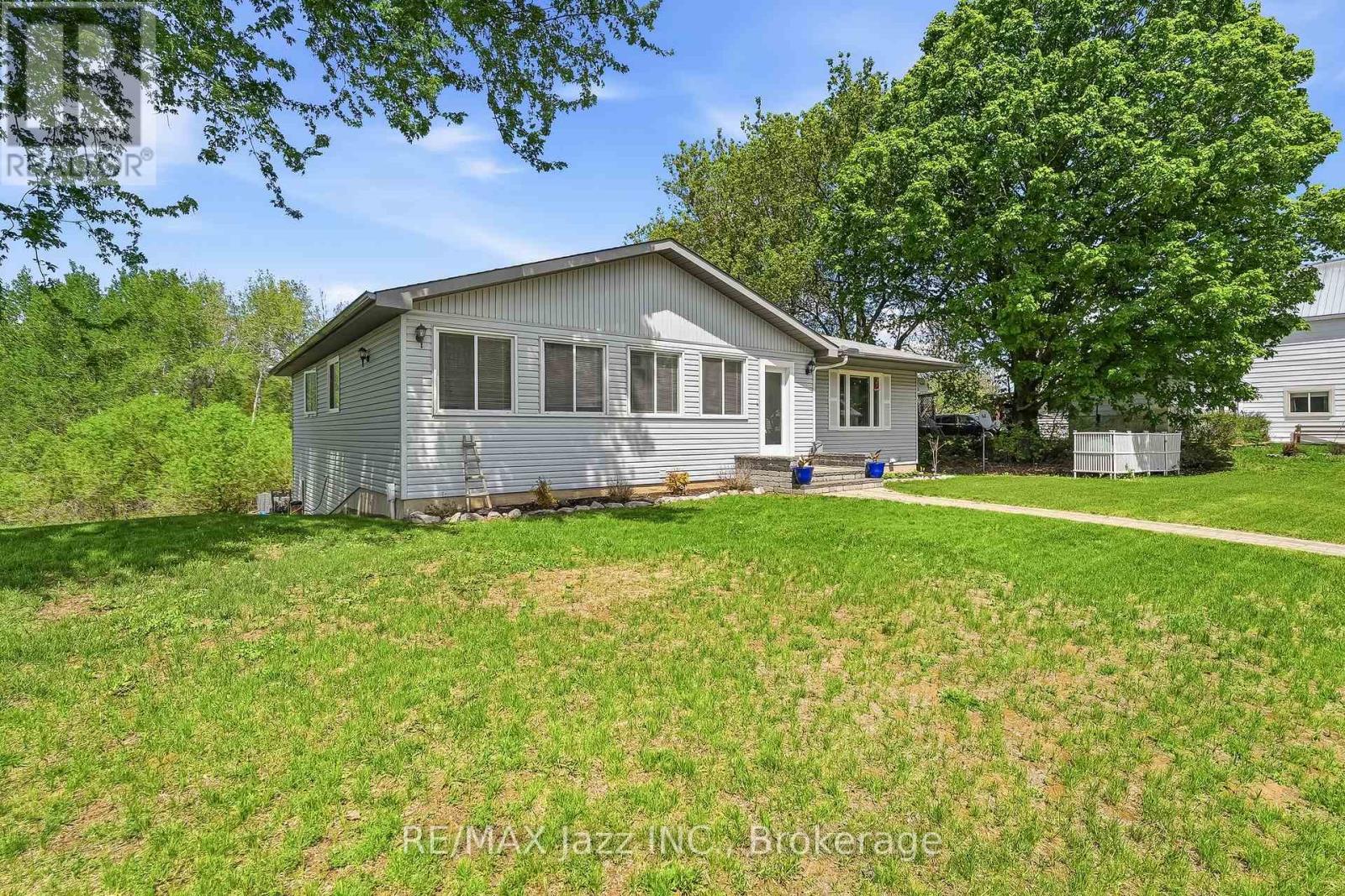 5492 Hwy 620, Wollaston, Ontario  K0L 1P0 - Photo 2 - X13216702