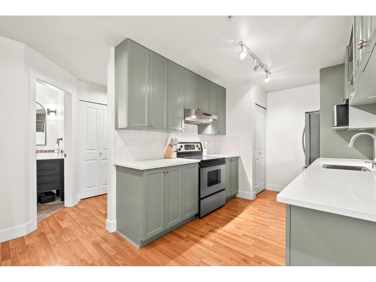314 15368 16a Avenue, Surrey, British Columbia  V4A 1S9 - Photo 9 - R3123637