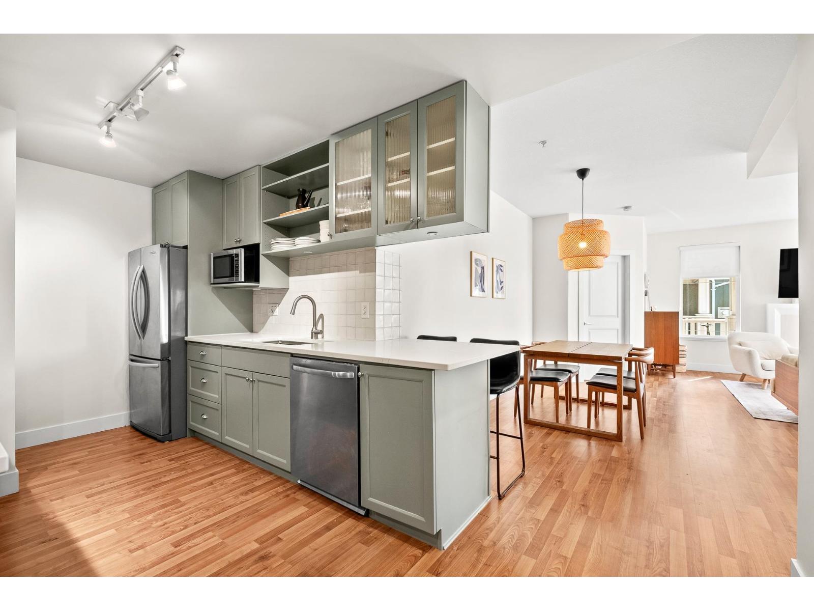 314 15368 16a Avenue, Surrey, British Columbia  V4A 1S9 - Photo 8 - R3123637