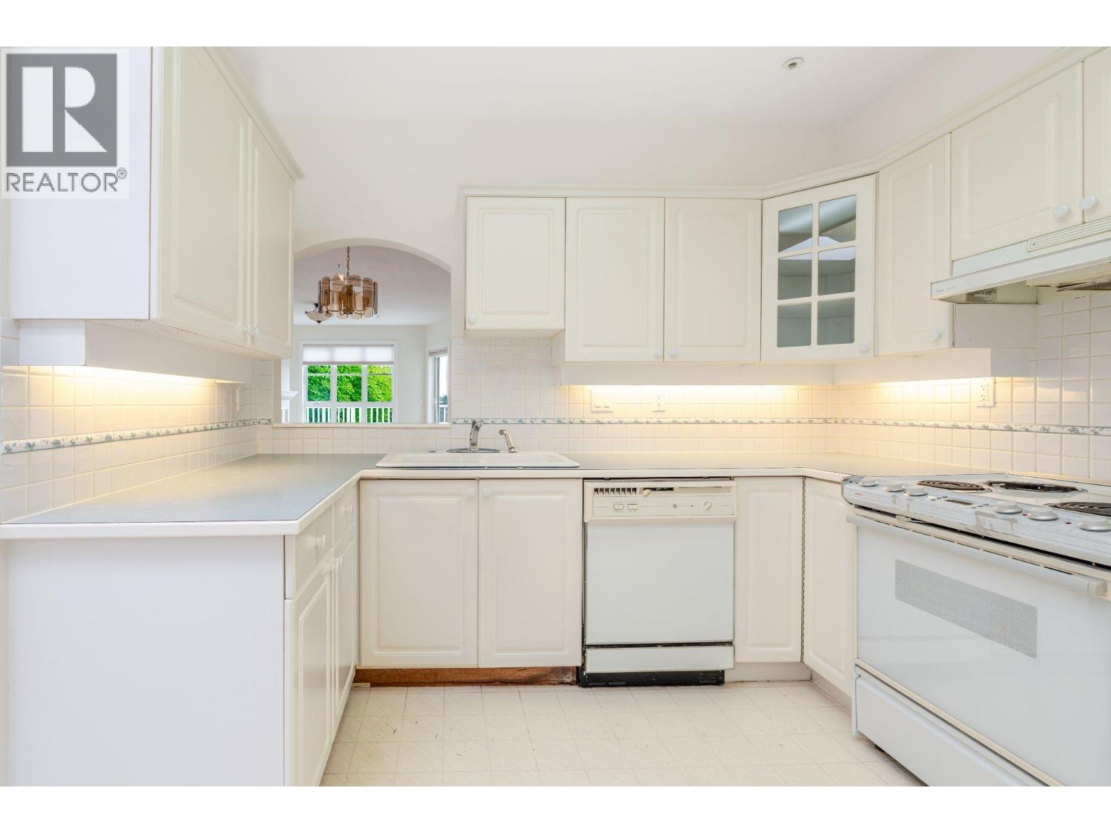 402 3621 W 26th Avenue, Vancouver, British Columbia  V6S 1P2 - Photo 12 - R3092560