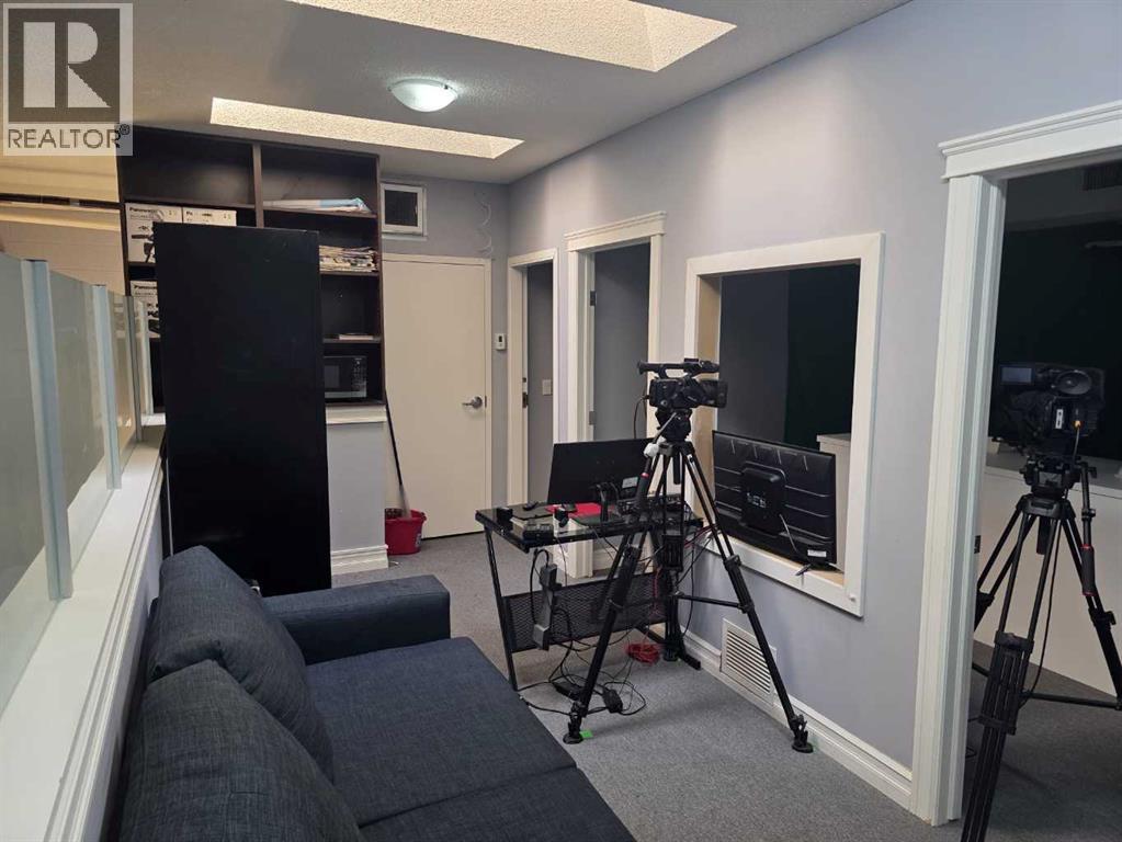 209, 4656 Westwinds Drive NE, Calgary, Alberta  T3J 3Z5 - Photo 11 - A2316246