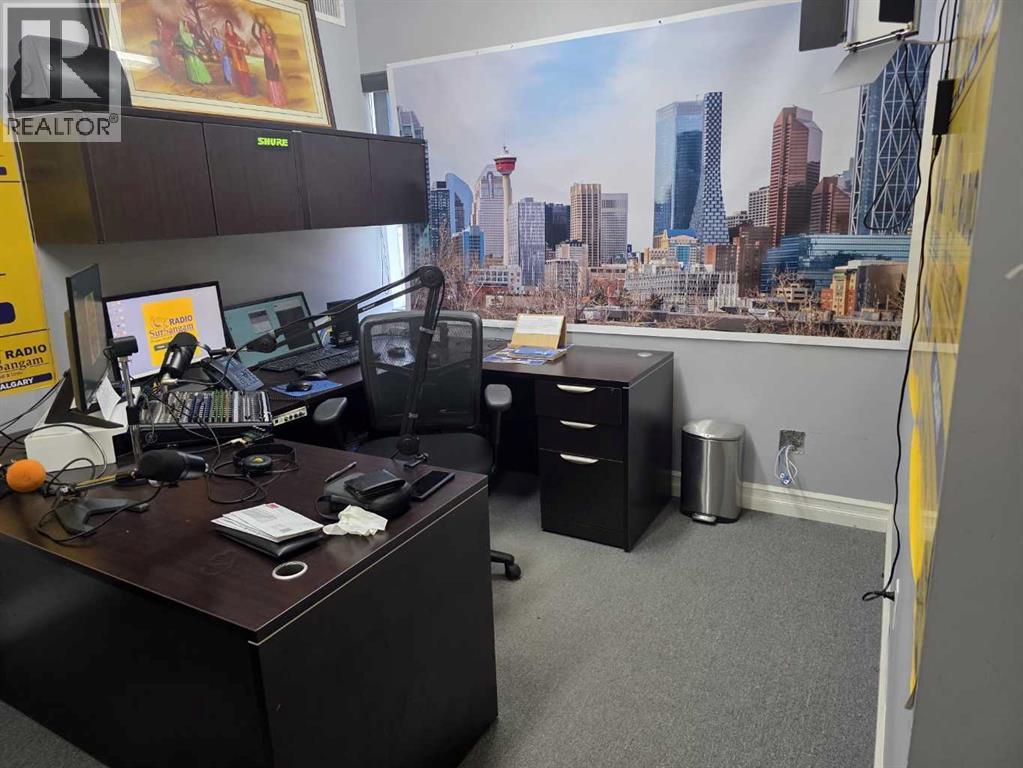209, 4656 Westwinds Drive NE, Calgary, Alberta  T3J 3Z5 - Photo 4 - A2316246