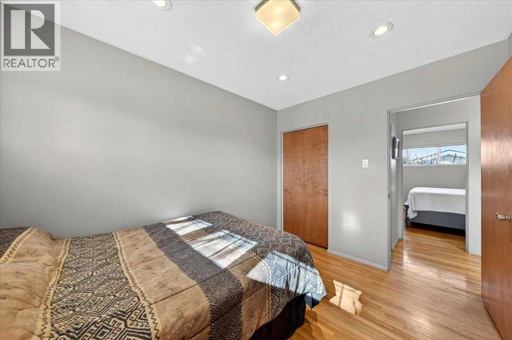 332 Whitney Crescent Se, Calgary, Alberta  T2J 1E9 - Photo 24 - A2308858