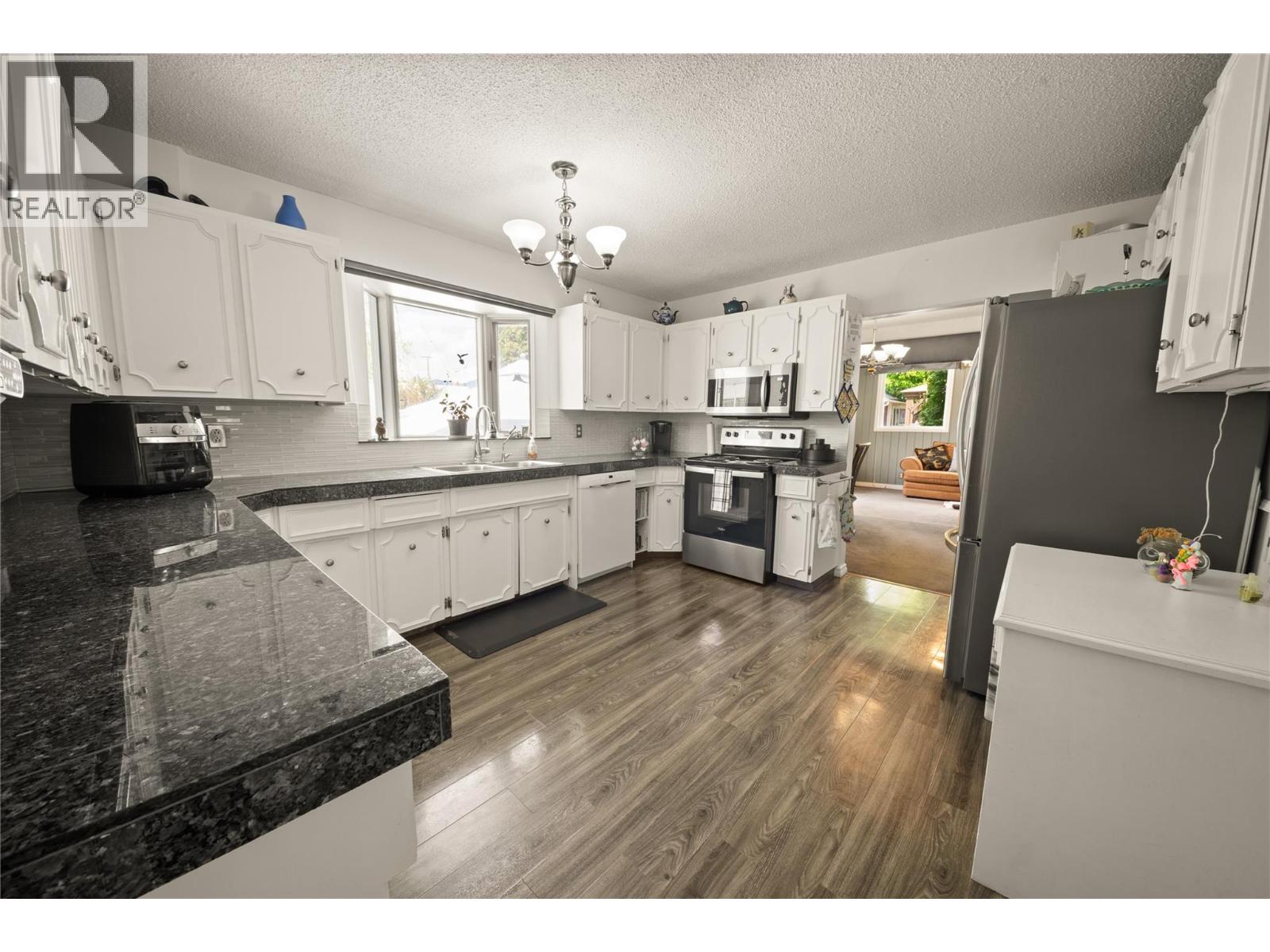 4715 Government Street, Windermere, British Columbia  V0B 2L2 - Photo 15 - 10389249