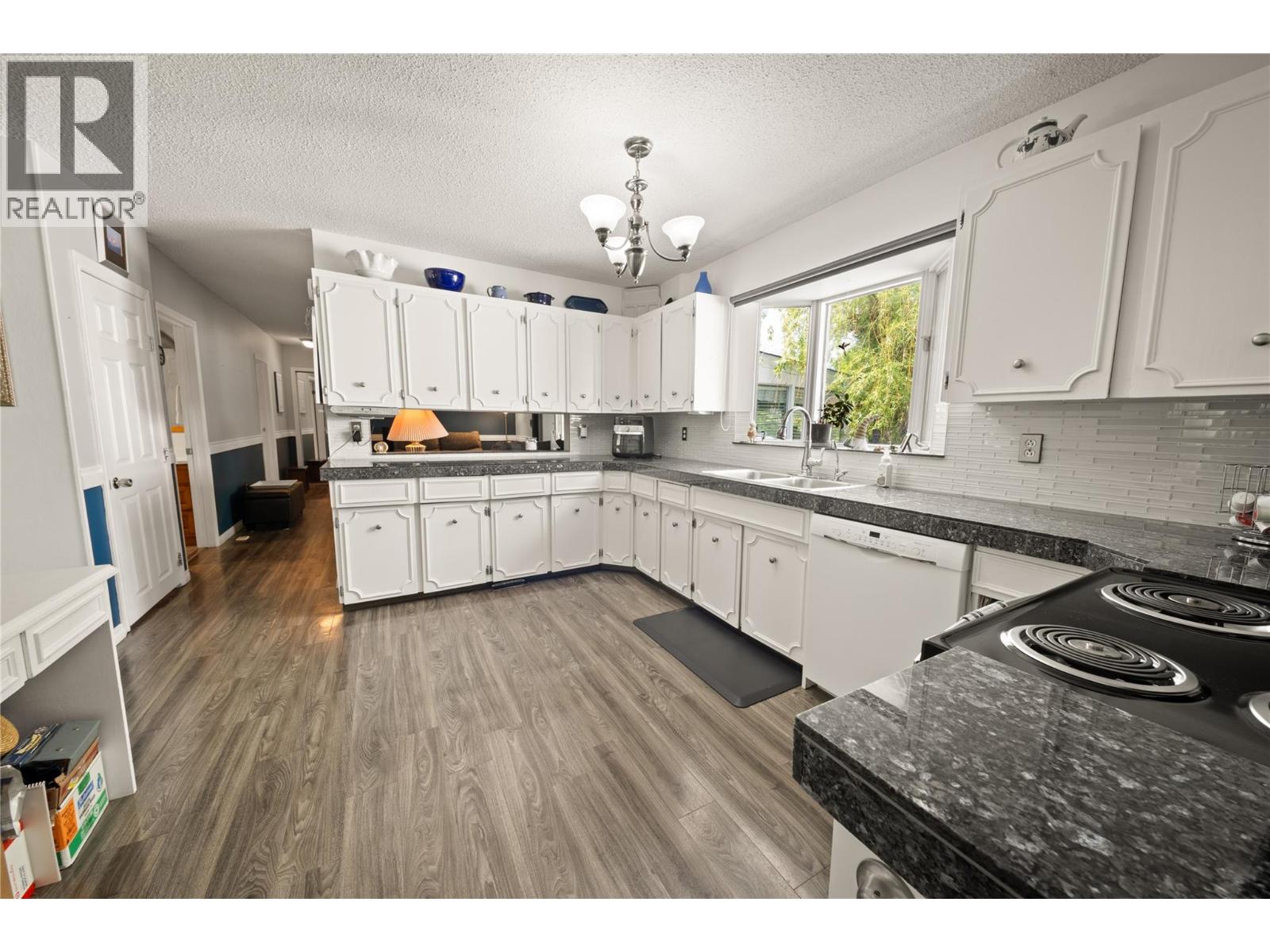4715 Government Street, Windermere, British Columbia  V0B 2L2 - Photo 14 - 10389249
