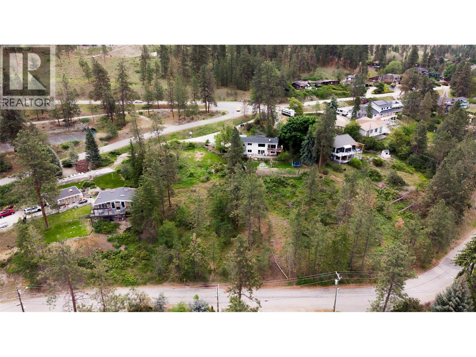 2320 Bennett Road, Kelowna, British Columbia  V1V 2B6 - Photo 12 - 10389462