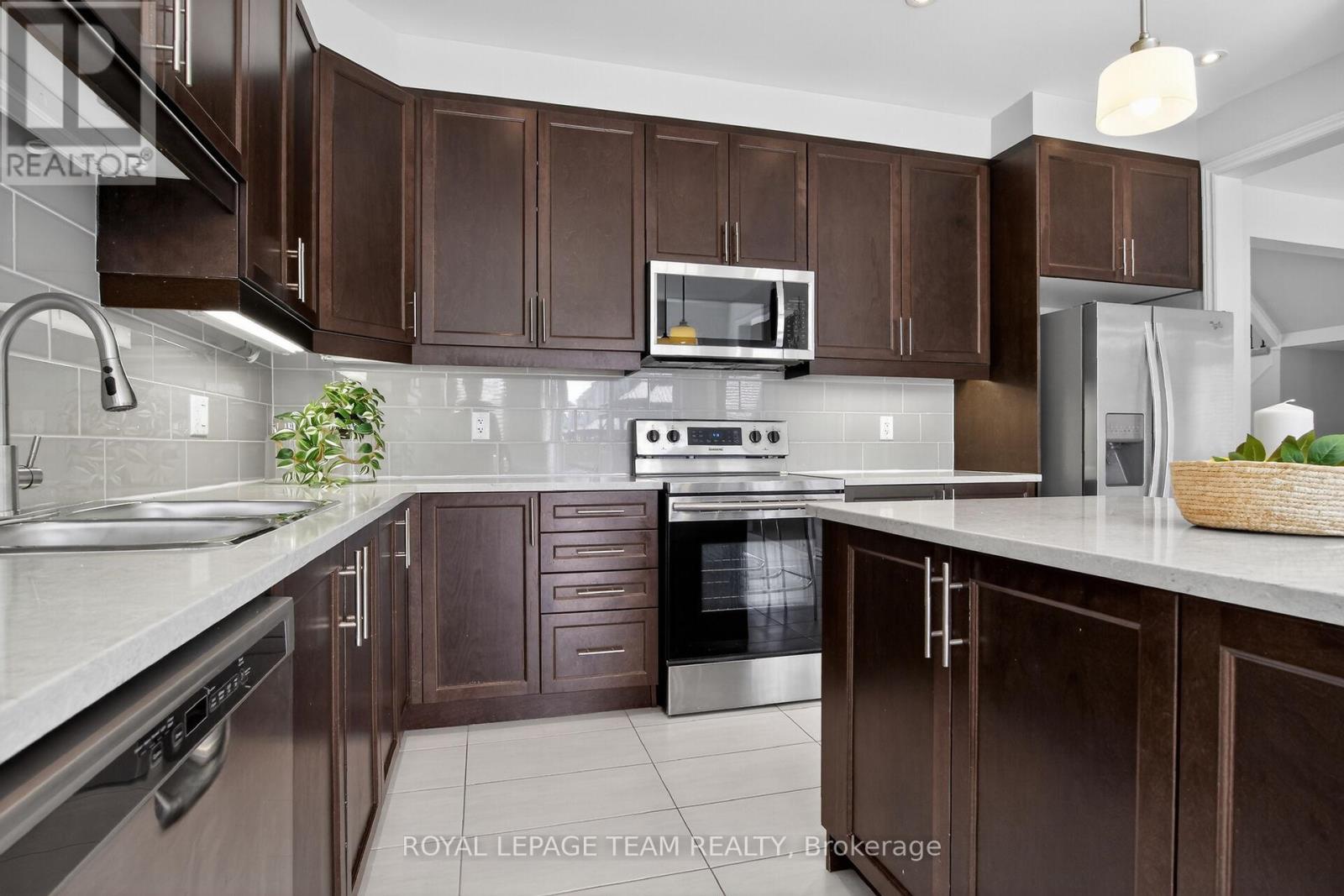 925 Whimbrel Way, Ottawa, Ontario K2J 6C5 - Photo 17 - X13216694