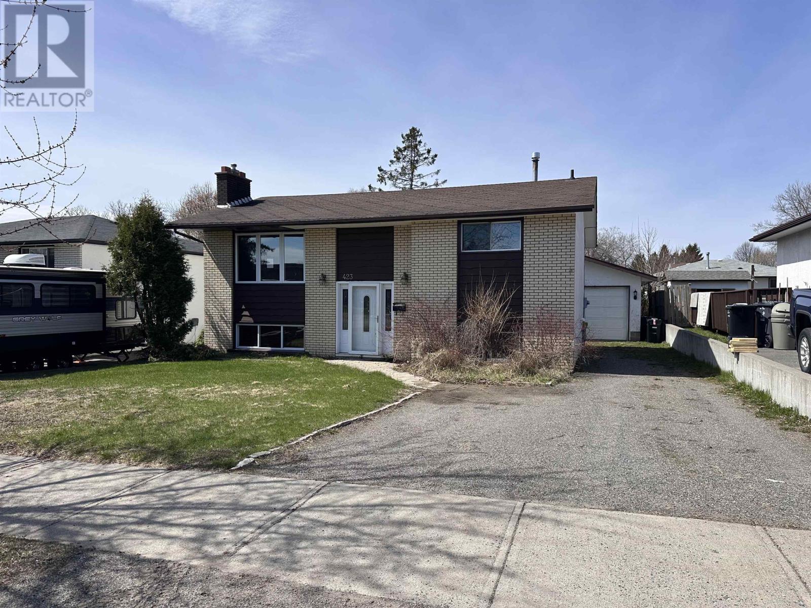 423 Brittany Drive, Thunder Bay, Ontario  P7B 5P3 - Photo 19 - TB2601260