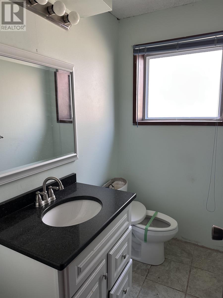 423 Brittany Drive, Thunder Bay, Ontario  P7B 5P3 - Photo 17 - TB2601260