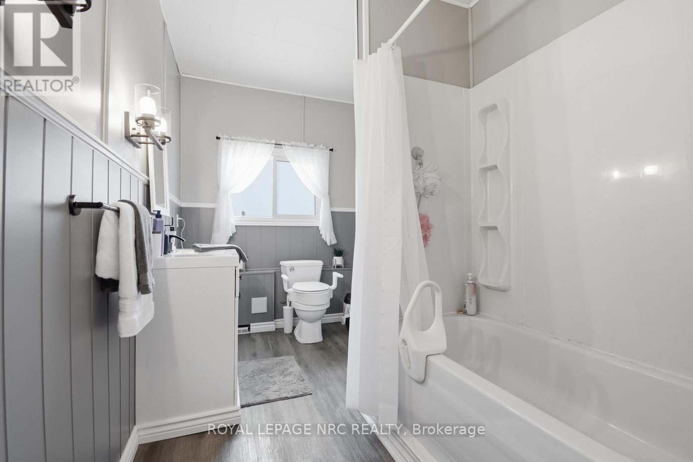 5 Melrose Avenue, Thorold, Ontario  L0S 1K0 - Photo 11 - X13216682