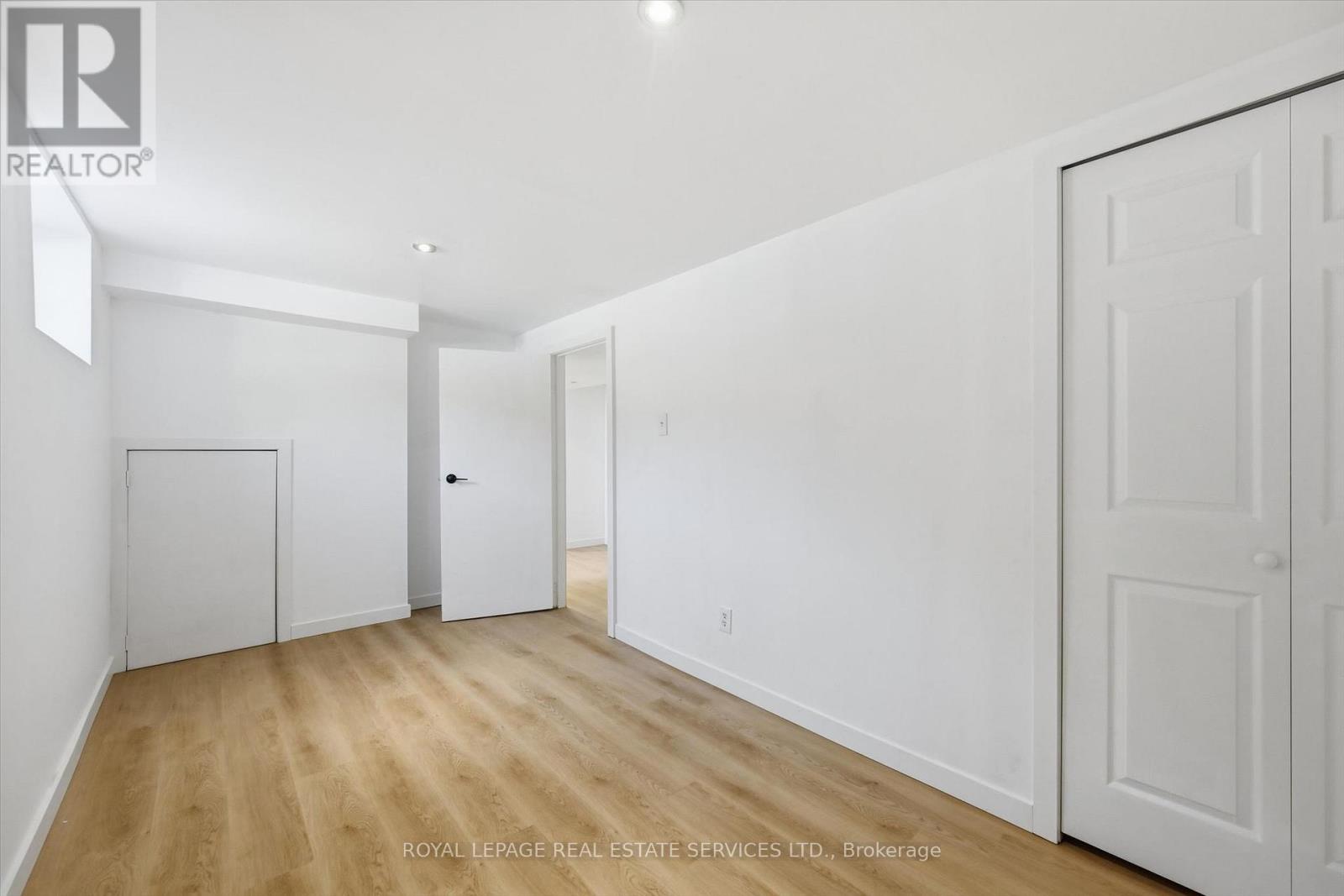 Lower - 6 Greening Court, Hamilton, Ontario  L9H 1G9 - Photo 16 - X13216586