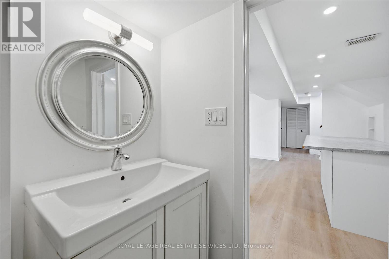 Lower - 6 Greening Court, Hamilton, Ontario  L9H 1G9 - Photo 17 - X13216586