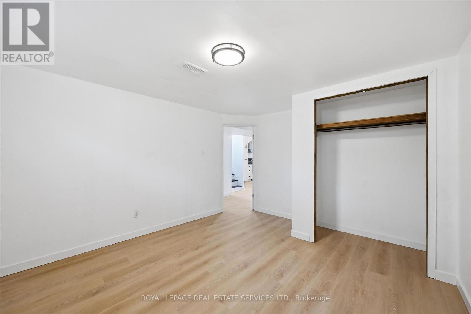 Lower - 6 Greening Court, Hamilton, Ontario  L9H 1G9 - Photo 14 - X13216586