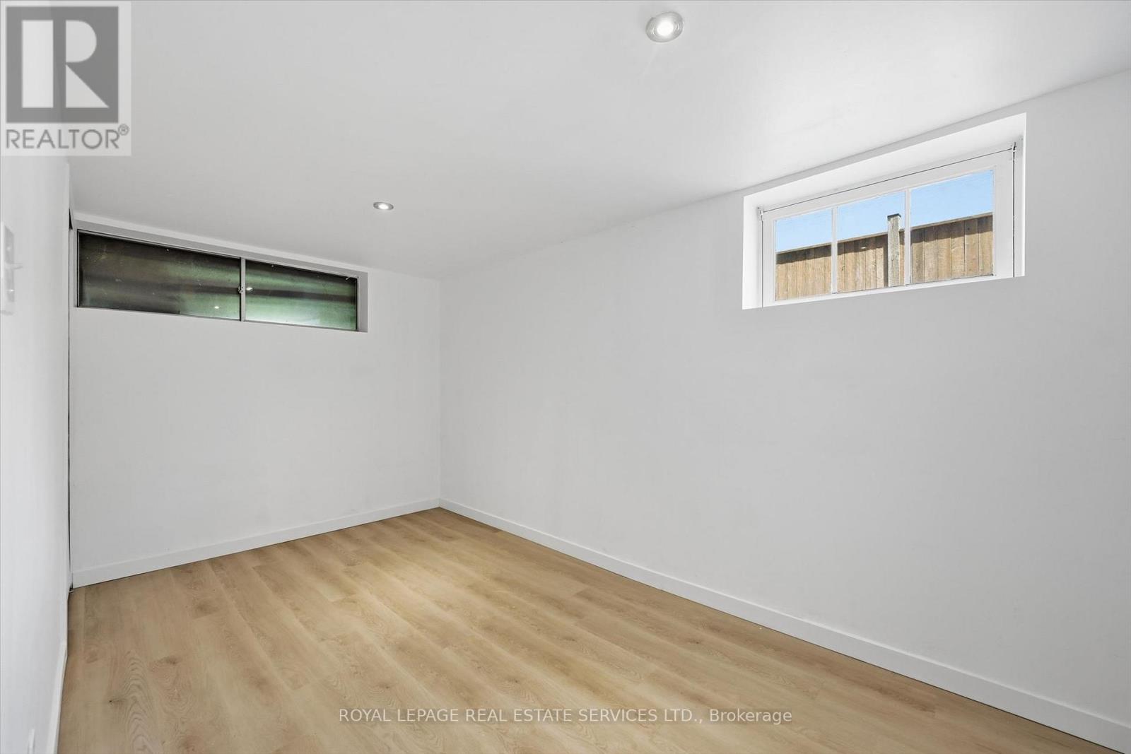 Lower - 6 Greening Court, Hamilton, Ontario  L9H 1G9 - Photo 15 - X13216586