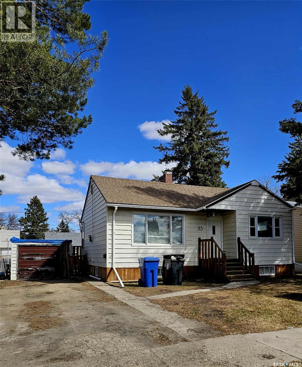 35 Reaman AVENUE, Yorkton, Saskatchewan