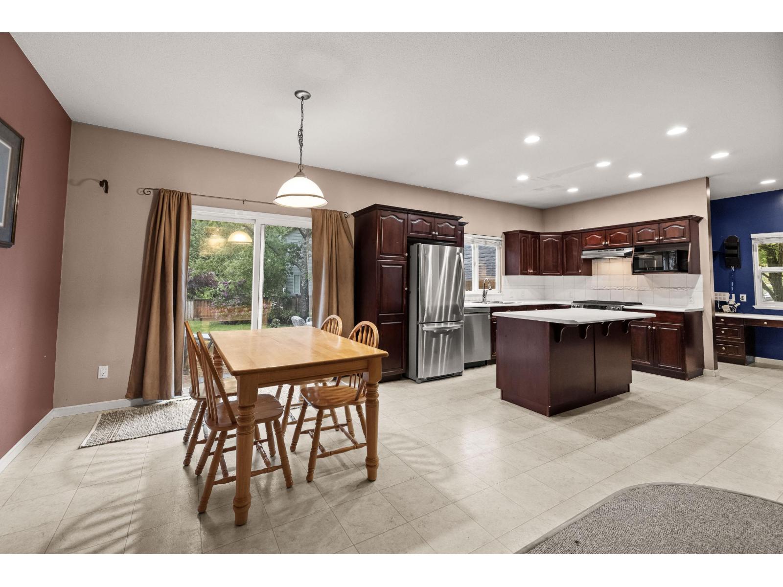 36252 Atwood Crescent, Abbotsford, British Columbia  V3G 2Y8 - Photo 16 - R3129321