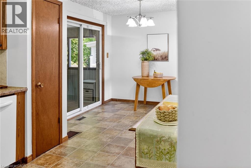 1480 Roseville Road, Cambridge, Ontario  N1R 5S3 - Photo 11 - 40833646