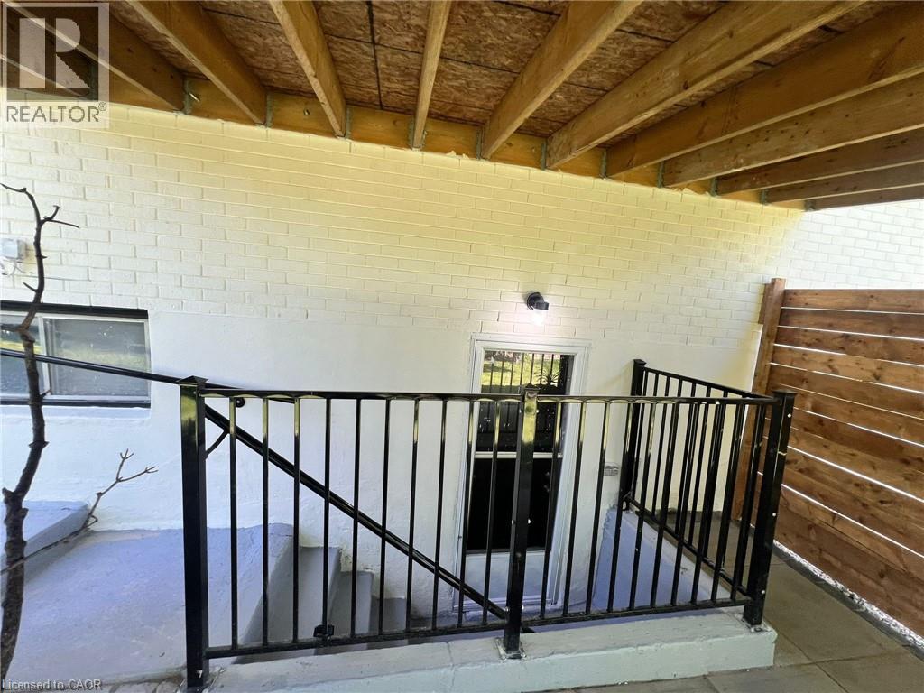 32 Southdale Avenue Unit# Lower, Kitchener, Ontario  N2M 3V5 - Photo 3 - 40833860